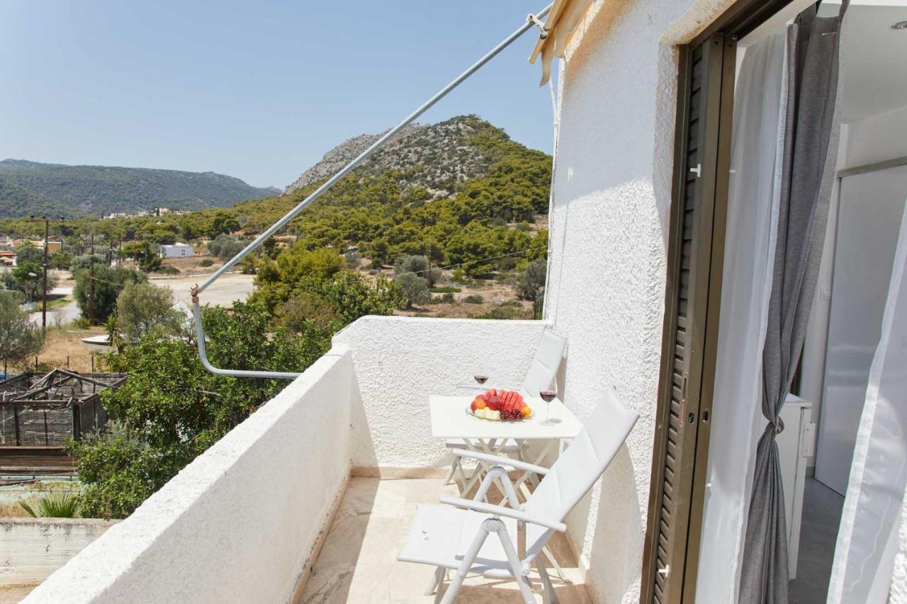 Ferienwohnung Golden Star Praxitelous Agia Marina  Exterior foto