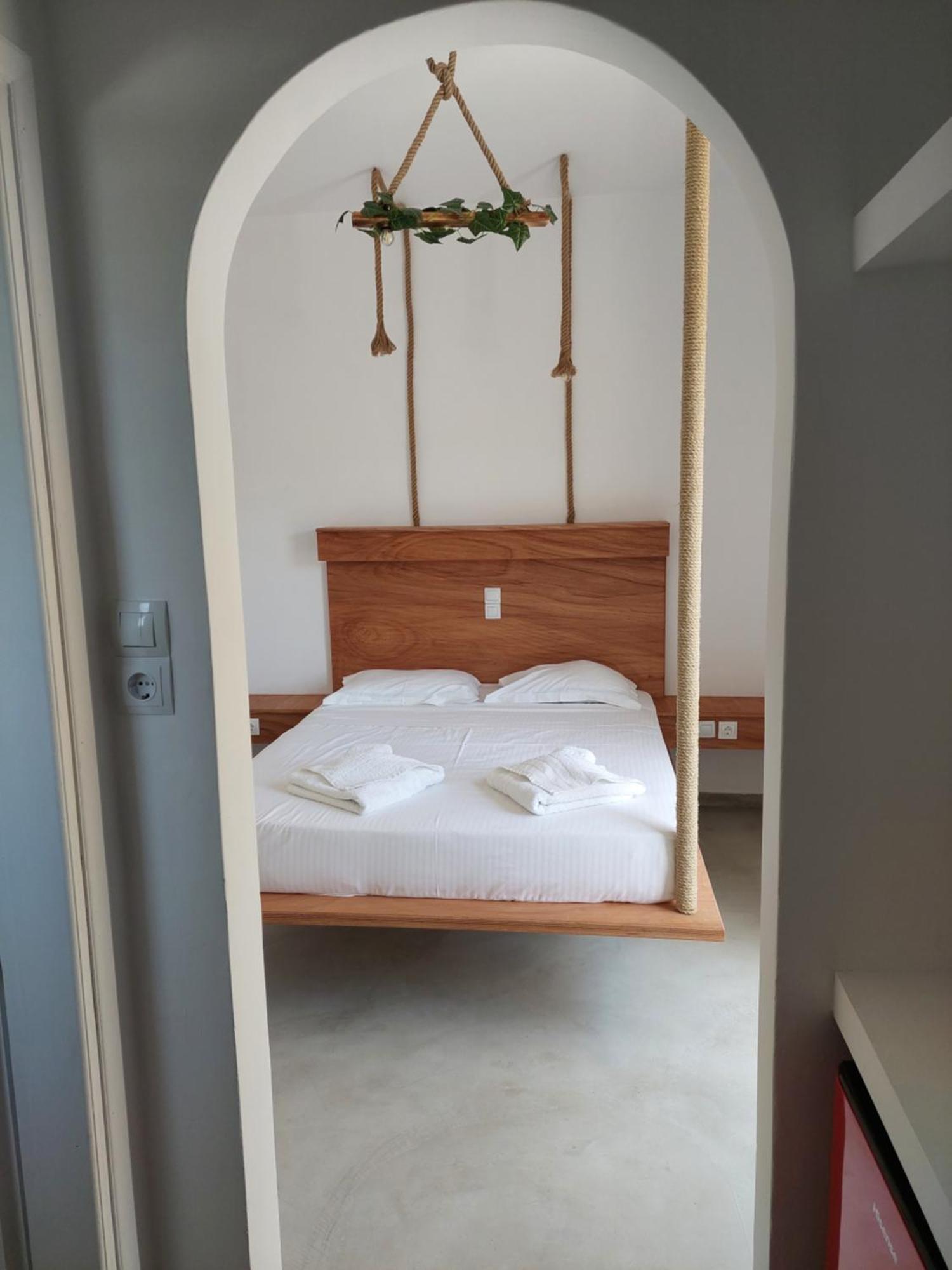 Ferienwohnung Golden Star Praxitelous Agia Marina  Exterior foto