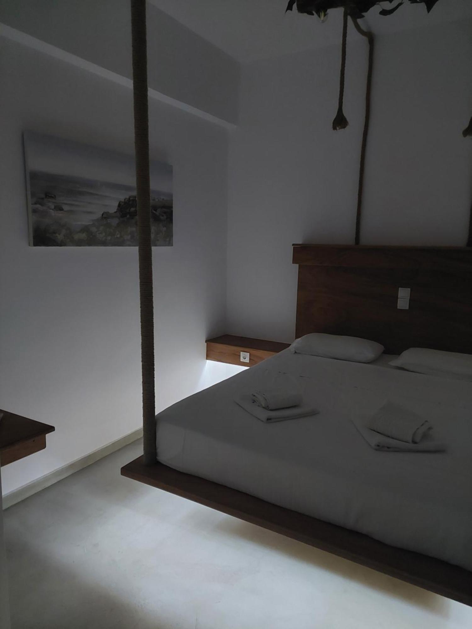 Ferienwohnung Golden Star Praxitelous Agia Marina  Exterior foto